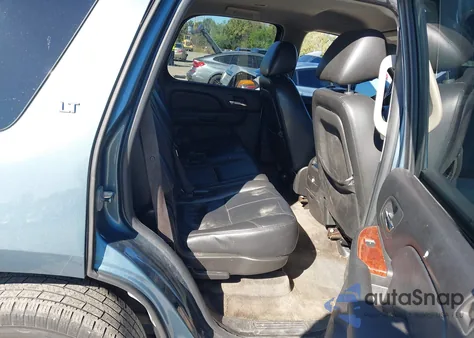 2010 Chevrolet Tahoe Lt z USA, uszkodzony, nr VIN 1GNMCBE30AR198803